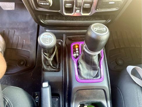 Used 2020 Jeep Wrangler Unlimited Sport S AWD/4WD image 17