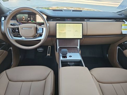 New 2026 Land Rover Range Rover SE AWD/4WD image 18