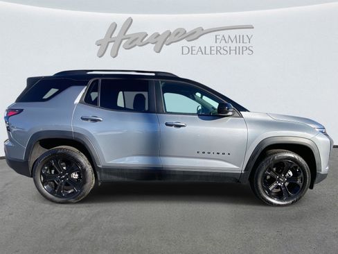 Used 2025 Chevrolet Equinox LT w/ Midnight Edition image 8