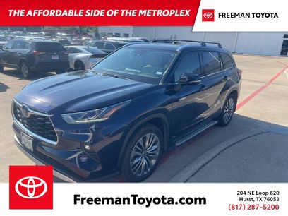 Used 2021 Toyota Highlander Platinum