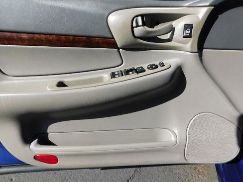 Used 2005 Chevrolet Impala LS w/ Preferred Equipment Group image 11