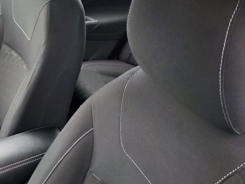 Used 2024 Nissan Kicks SV image 16