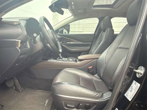 Used 2020 MAZDA CX-30 FWD w/ Premium Package image 11