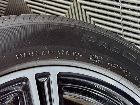 Used 2024 Ford Mustang Premium image 32