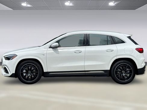 New 2026 Mercedes-Benz GLA 35 AMG 4MATIC image 2