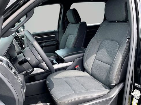 Used 2025 RAM 1500 Big Horn AWD/4WD image 22