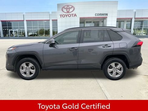 Used 2025 Toyota RAV4 XLE FWD image 2