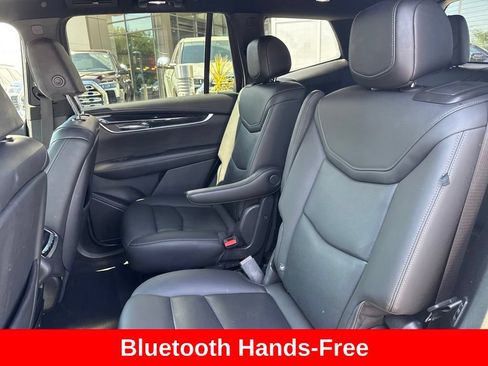Used 2022 Cadillac XT6 Premium Luxury w/ Technology Package AWD/4WD image 15