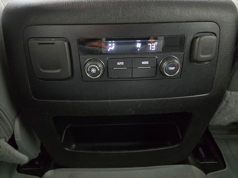 Used 2017 Chevrolet Tahoe LT image 33