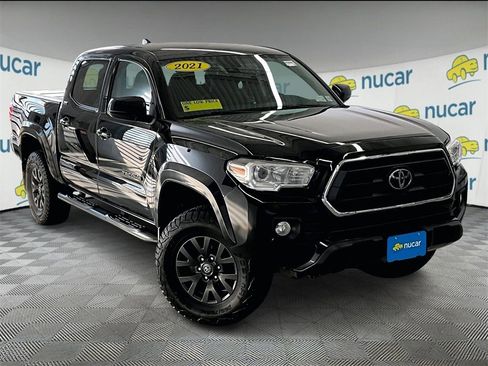Used 2021 Toyota Tacoma SR5 image 1
