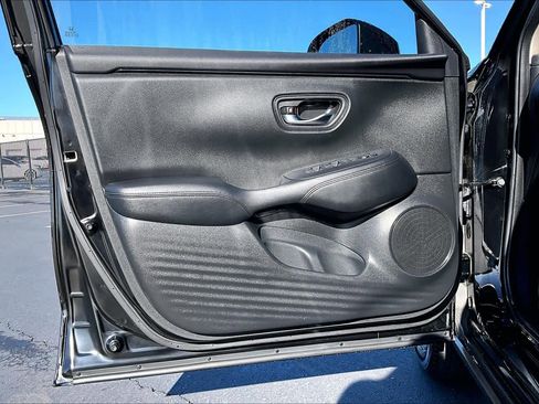 Certified 2024 Honda HR-V LX image 25