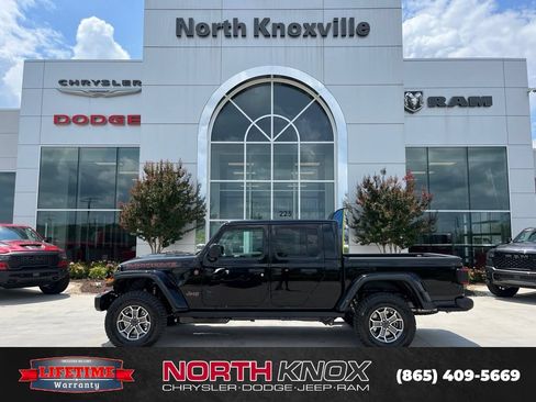 New 2026 Jeep Gladiator Mojave AWD/4WD image 2