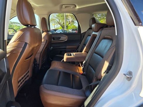 Used 2025 Ford Bronco Sport Outer Banks w/ Outer Banks Tech Package+ AWD/4WD image 13
