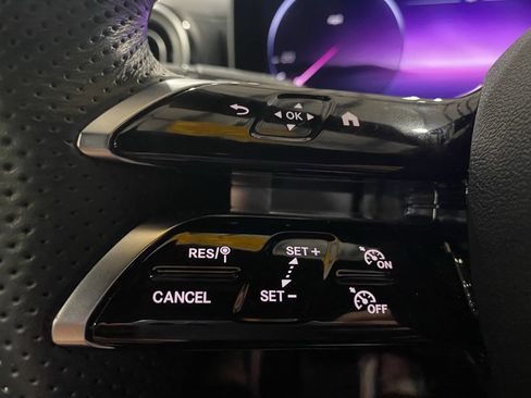 Used 2022 Mercedes-Benz C 300 Sedan image 10