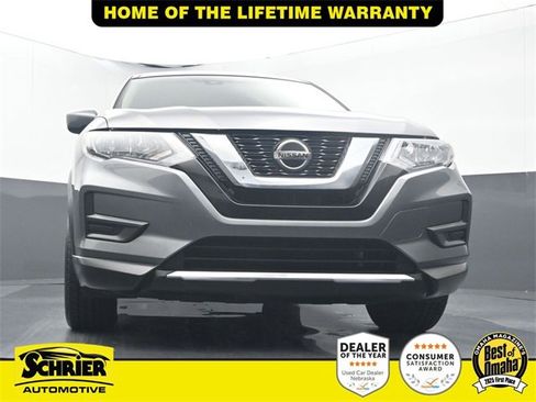 Used 2020 Nissan Rogue S image 45