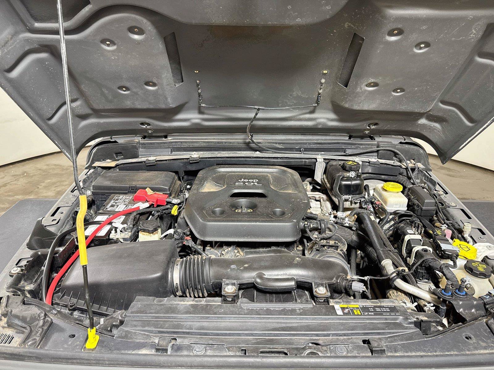 Used 2018 Jeep Wrangler Unlimited Sport AWD/4WD image 28