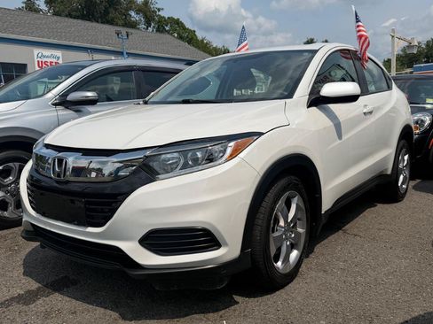 Used 2021 Honda HR-V LX image 9