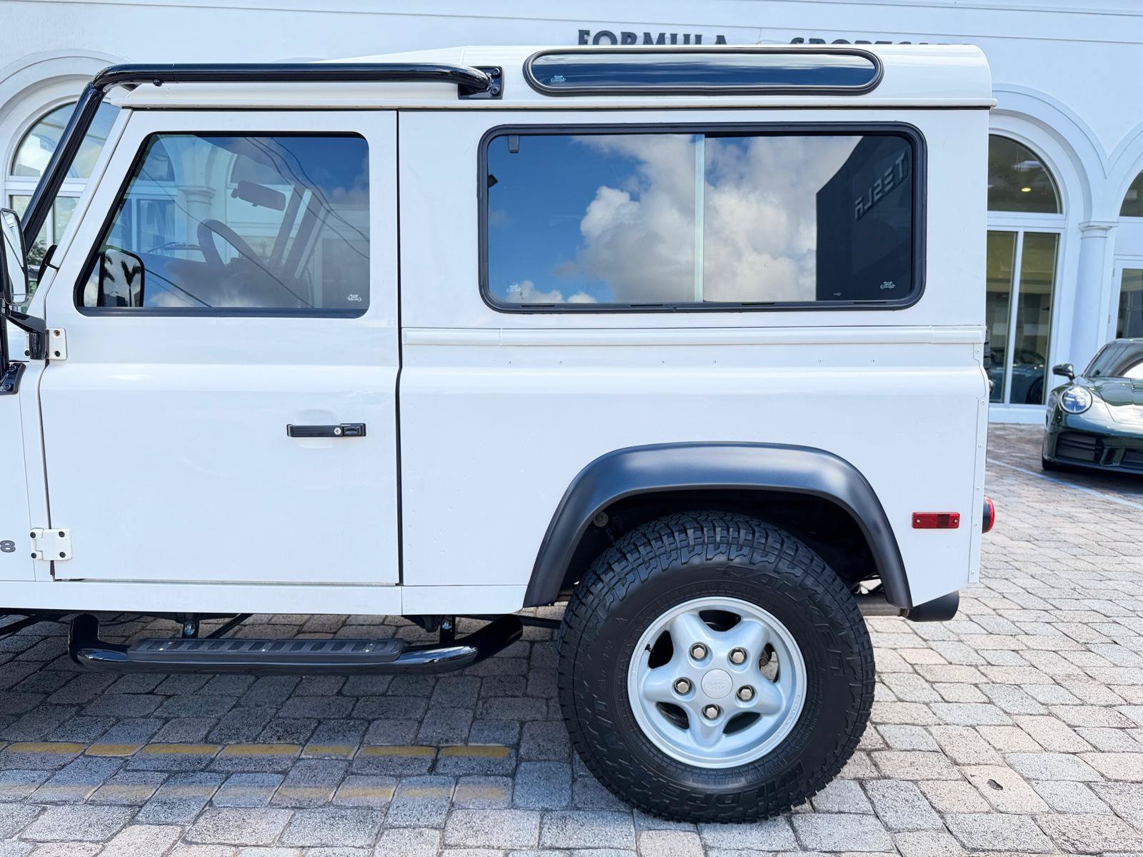 Used 1997 Land Rover Defender 90 AWD/4WD image 27