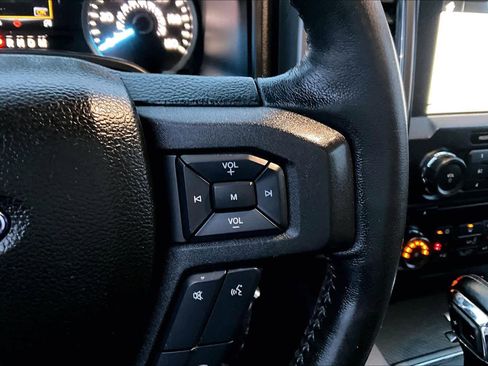 Used 2018 Ford F150 XLT w/ Equipment Group 302A Luxury image 22