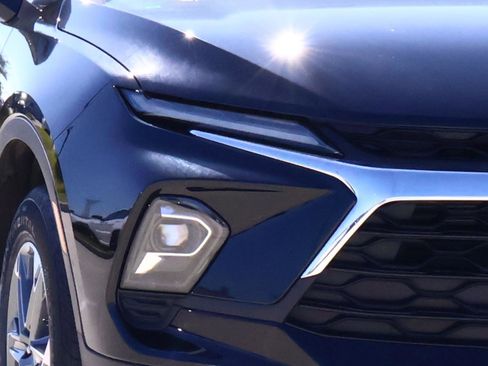 Used 2024 Chevrolet Blazer LT w/ Convenience Package image 8