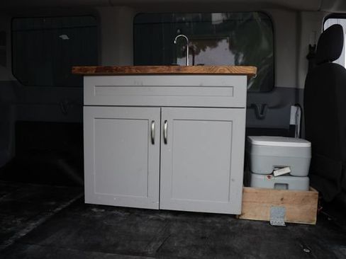 Used 2015 Ford Transit 150 XLT RWD image 25