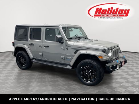 Used 2023 Jeep Wrangler Unlimited Sahara w/ Cold Weather Group AWD/4WD image 1
