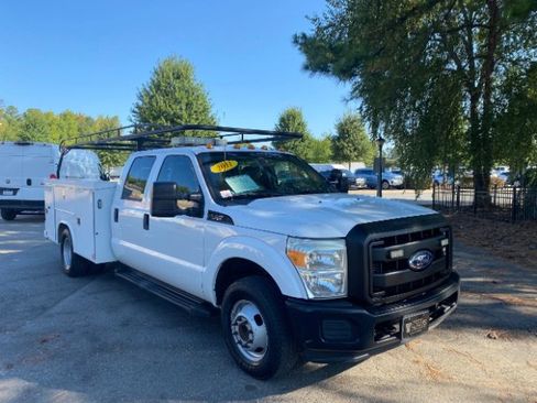 Used 2011 Ford F350 XL image 7