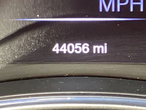 Used 2022 Jeep Grand Cherokee Limited image 24