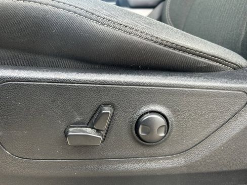 Used 2022 RAM 1500 Big Horn image 11