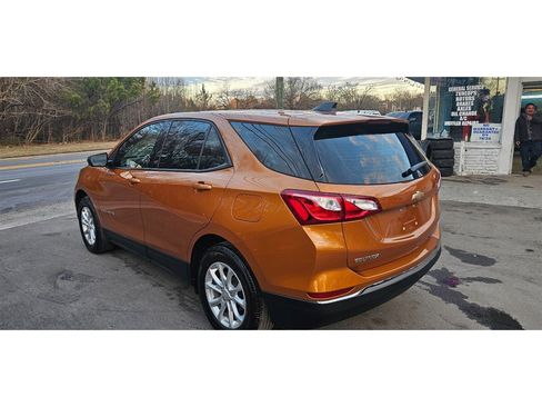 Used 2018 Chevrolet Equinox LS image 4