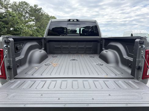 New 2026 RAM 2500 Laramie w/ Night Edition AWD/4WD image 22