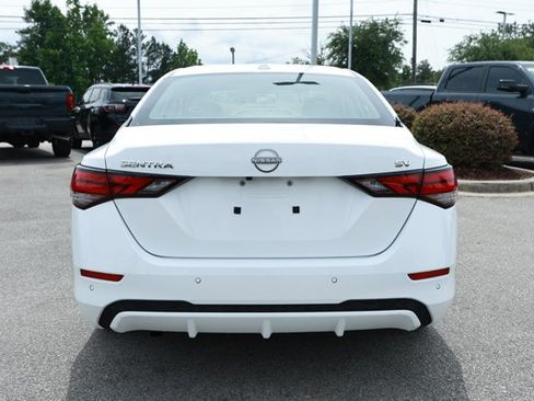 Used 2024 Nissan Sentra SV FWD image 7