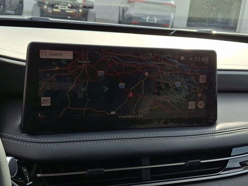 Certified 2023 INFINITI QX60 Luxe w/ Cargo Package image 18