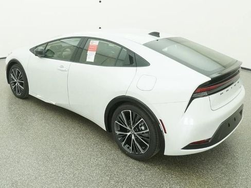 New 2026 Toyota Prius XLE image 5