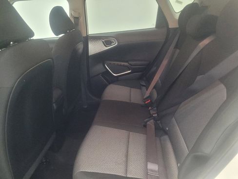 Used 2023 Kia Soul LX w/ Option Group 015 FWD image 18