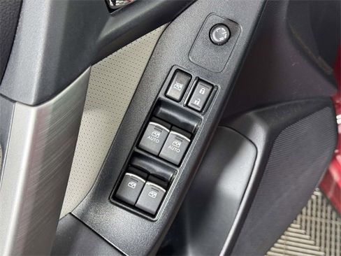 Used 2018 Subaru Forester 2.5i Limited image 18
