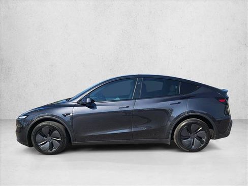 Used 2026 Tesla Model Y Long Range AWD/4WD image 10