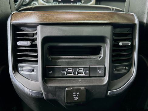 Used 2022 RAM 1500 Laramie image 27
