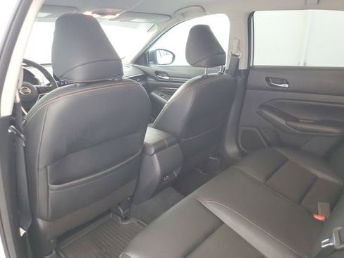 Used 2021 Nissan Altima 2.5 SR FWD image 13