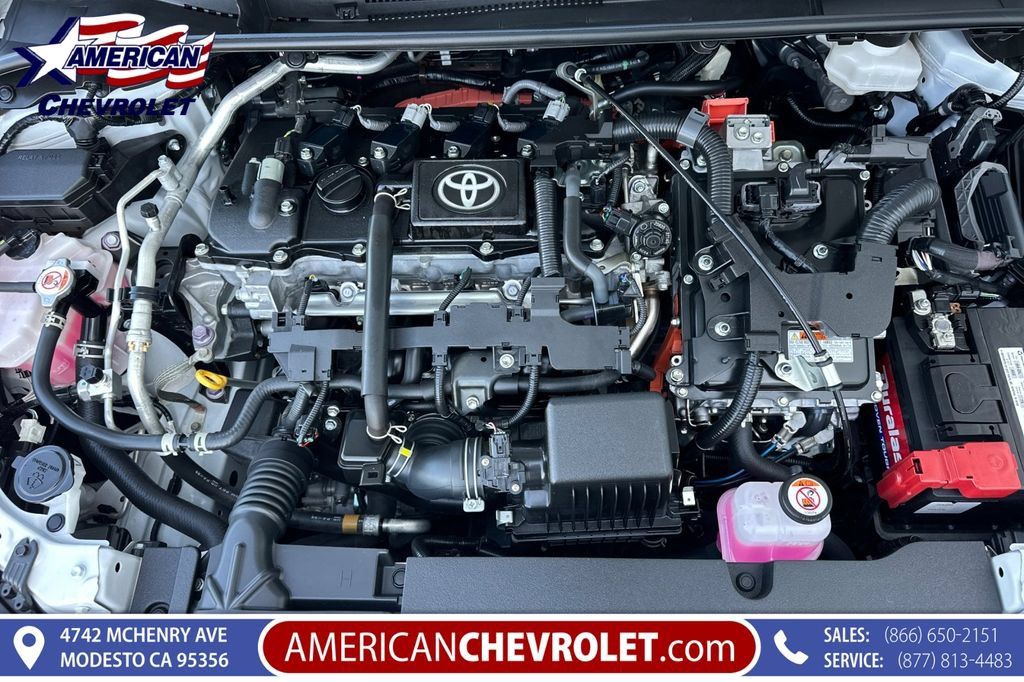 Used 2025 Toyota Corolla LE FWD image 24