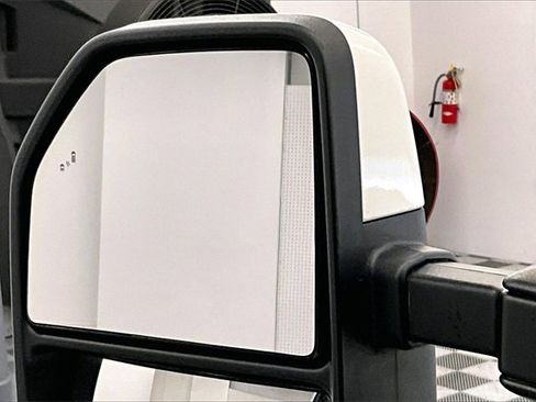 Used 2023 Ford F350 Lariat w/ Lariat Ultimate Package image 37