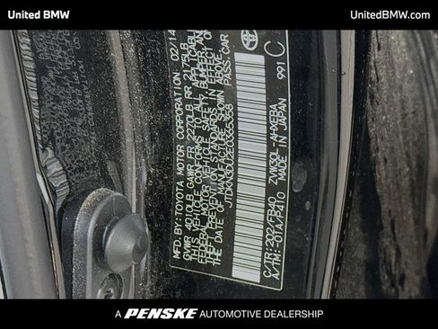 Used 2014 Toyota Prius Three image 13