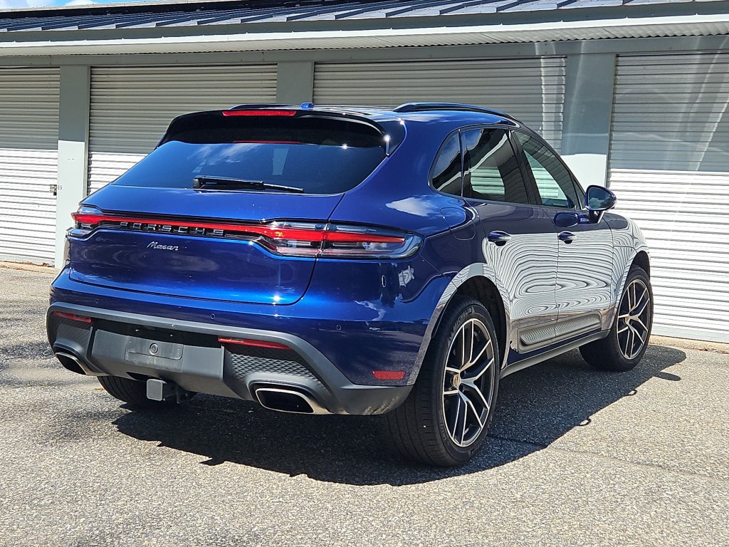 Certified 2026 Porsche Macan AWD/4WD image 7