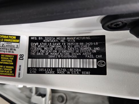 Used 2025 Lexus ES 350 Ultra Luxury image 37