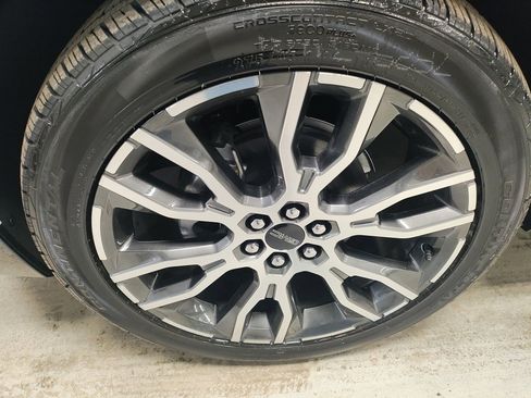 New 2026 GMC Acadia Denali Ultimate w/ LPO, Floor Liner Package image 20