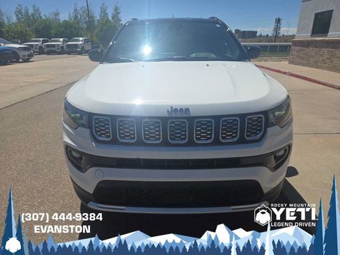 Used 2025 Jeep Compass Limited AWD/4WD image 8