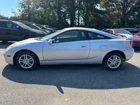 Used 2003 Toyota Celica GT image 1