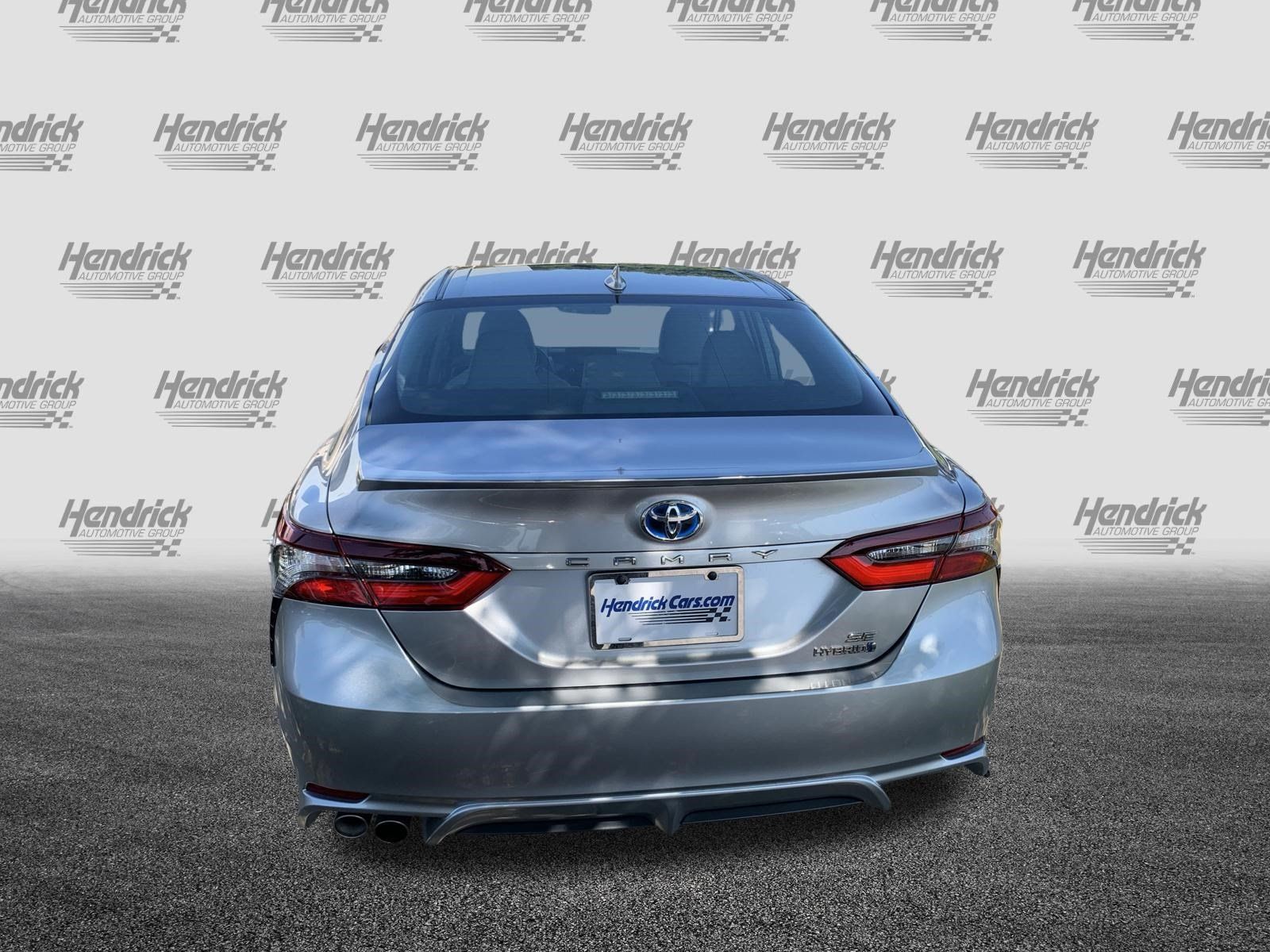 Used 2023 Toyota Camry SE FWD image 9
