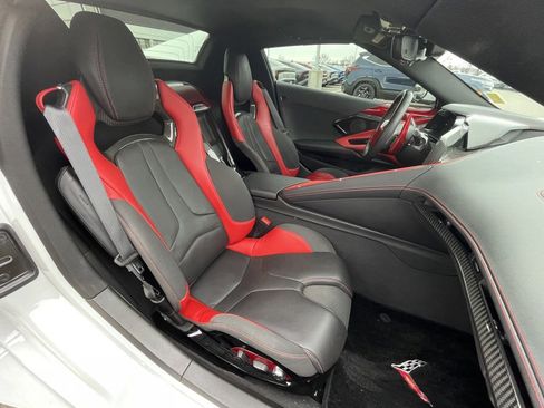 Used 2021 Chevrolet Corvette Stingray Preferred Conv w/ Z51 Performance Package image 29