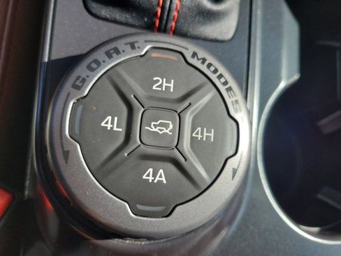 Certified 2024 Ford Bronco Heritage Edition image 30